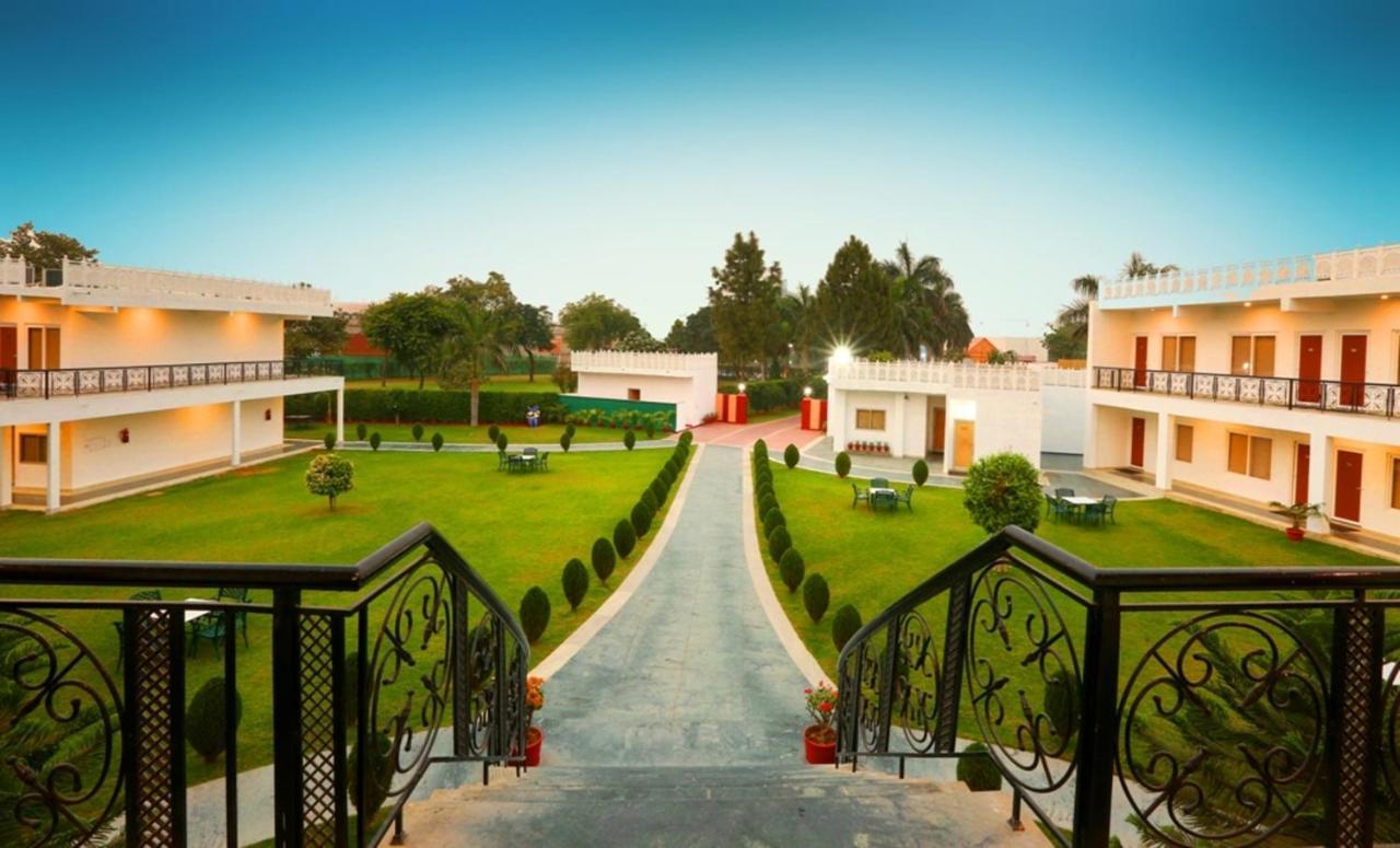 Aapno Ghar Resort&Amusement Park Gurgaon Extérieur photo